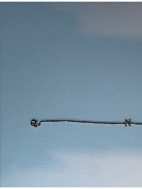 Initial N 14k gold bracelet 7.5 in